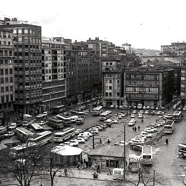 Foto antigua de la plaza de las navas de Tolosa (3).jpg