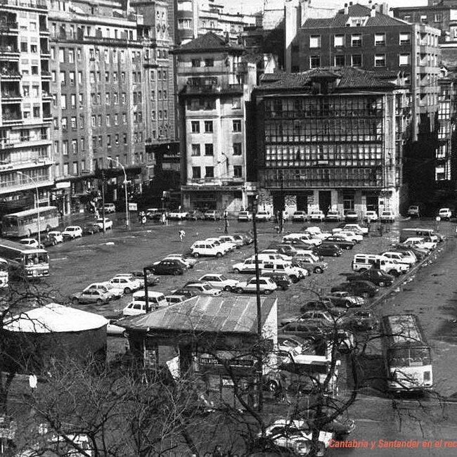 Foto antigua de la plaza de las navas de Tolosa (8).jpg