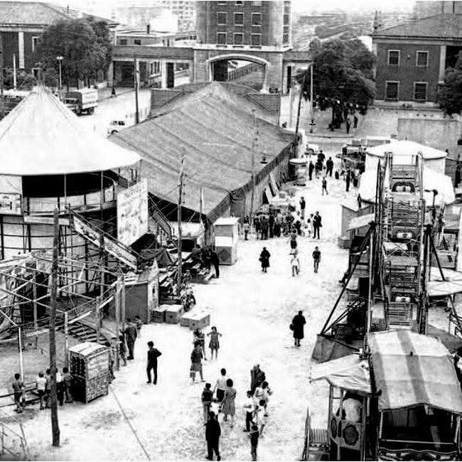 Foto antigua de la plaza de las navas de Tolosa (11).jpg