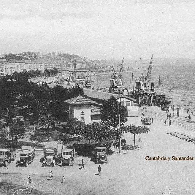 Foto antigua del muelle de Maliaño (17).jpg