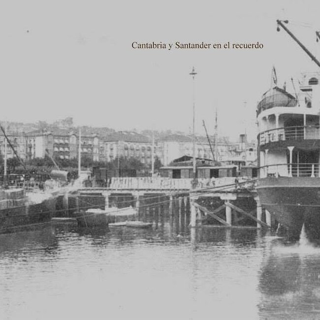 Foto antigua del muelle de Maliaño (30).jpg