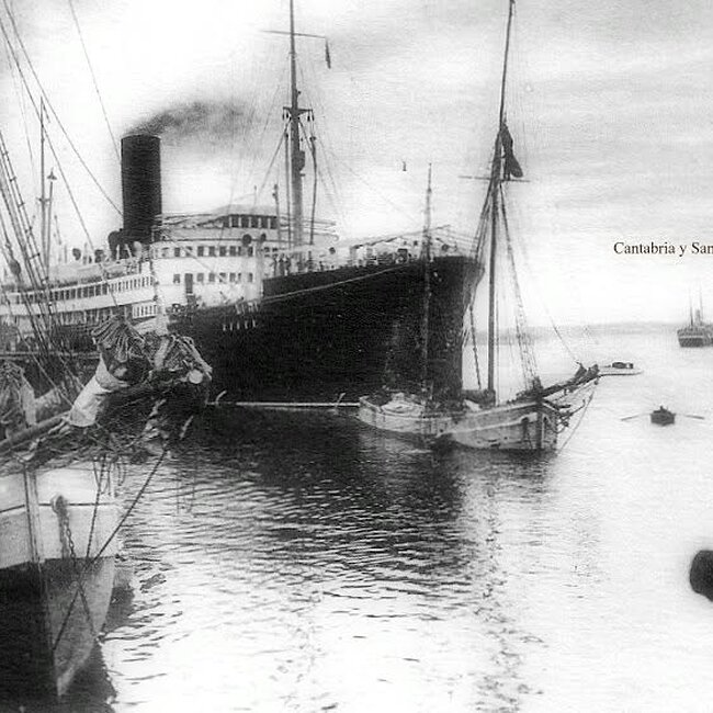 Foto antigua del muelle de Maliaño (57).jpg