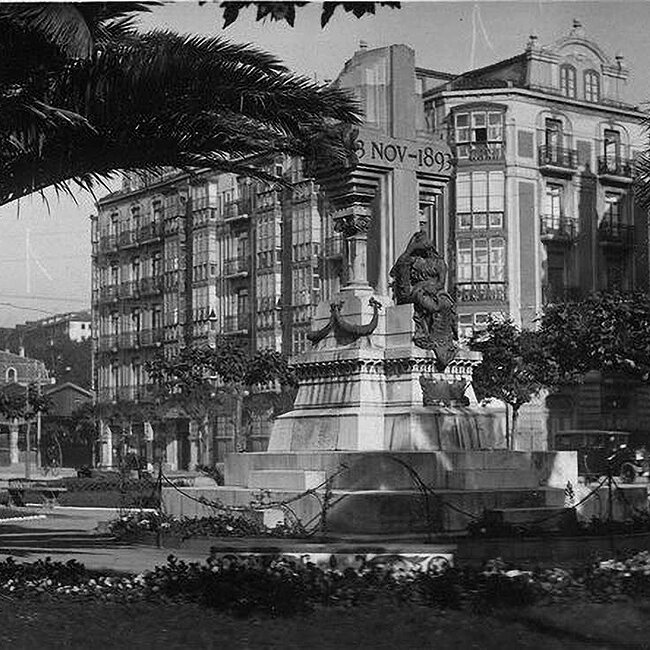 Monumento Víctimas de l MAchichaco (2).jpg