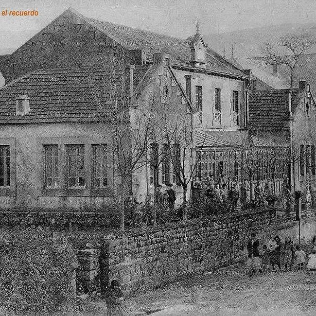 Foto antigua de Cabezón de la Sal (1).jpg
