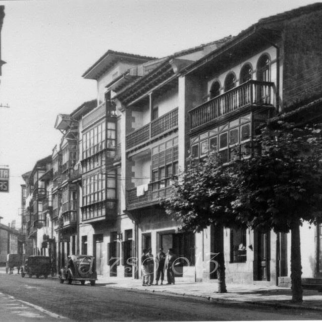 Foto antigua de Cabezón de la Sal (6).jpg