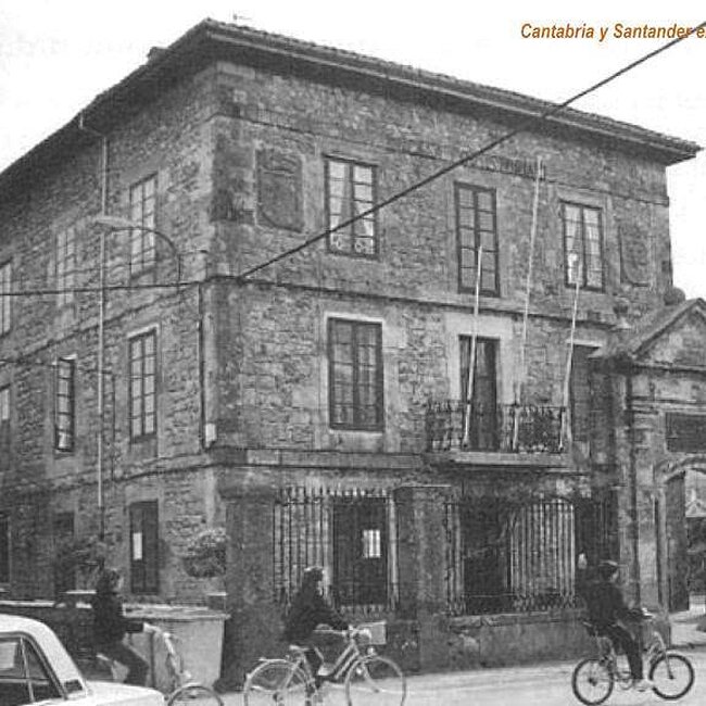 Foto antigua de Cabezón de la Sal (18).jpg