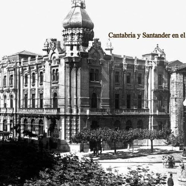 Foto antigua de la plaza del Ayuntamiento (17).jpg