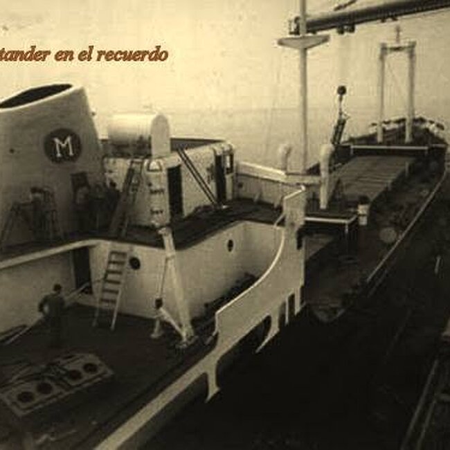 Foto antigua del astillero de San Martín (33).jpg