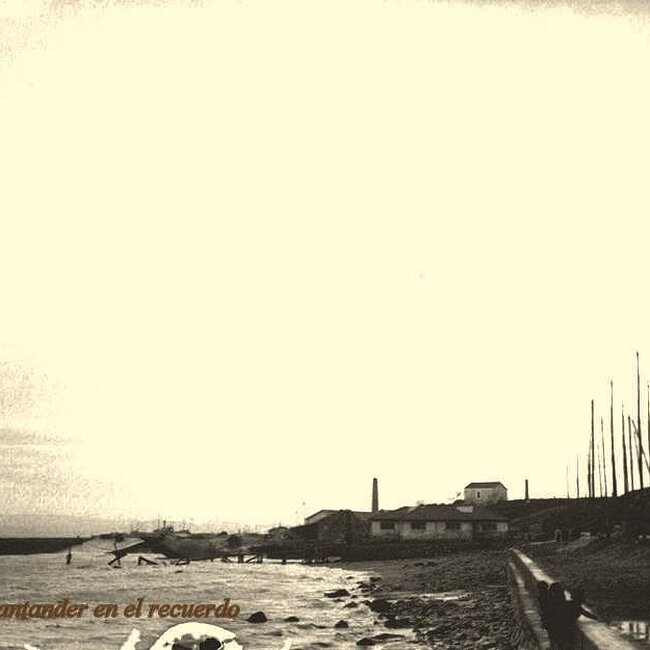 Foto antigua del astillero de San Martín (84).jpg