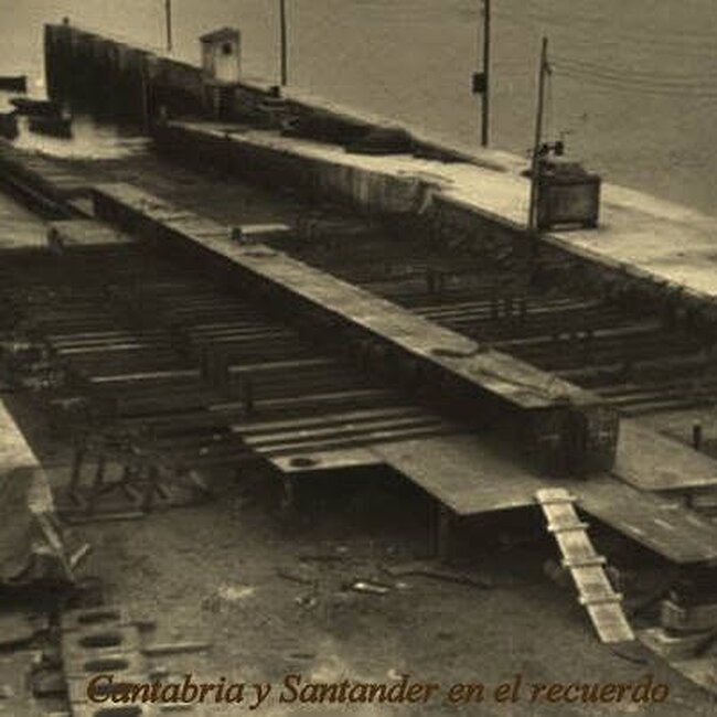 Foto antigua del astillero de San Martín (88).jpg