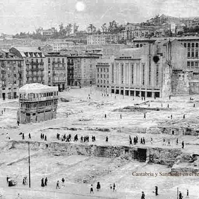 Reconstrucción tras el incendio de 1941 (4).jpg