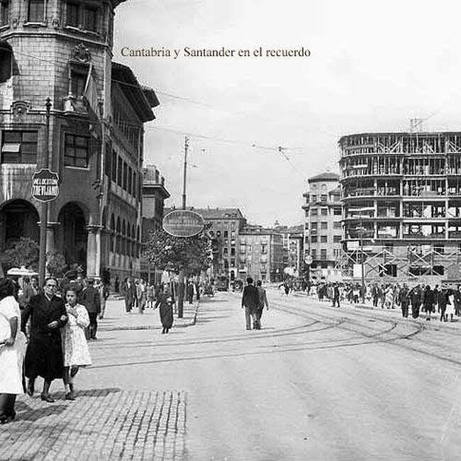 Reconstrucción tras el incendio de 1941 (5).jpg