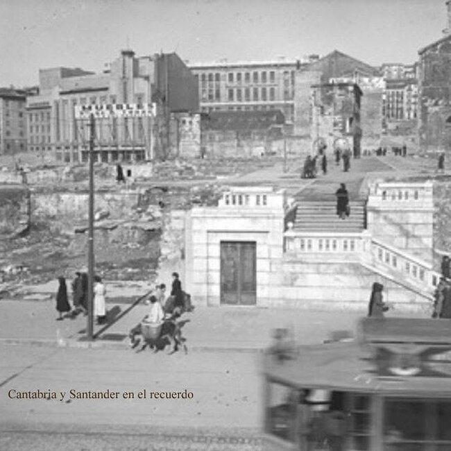 Reconstrucción tras el incendio de 1941 (9).jpg