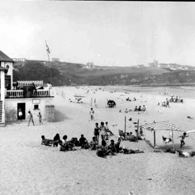 Foto antigua del balneario de Suances (5).jpg