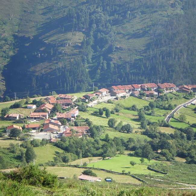 Vista general del pueblo de Los Tojos