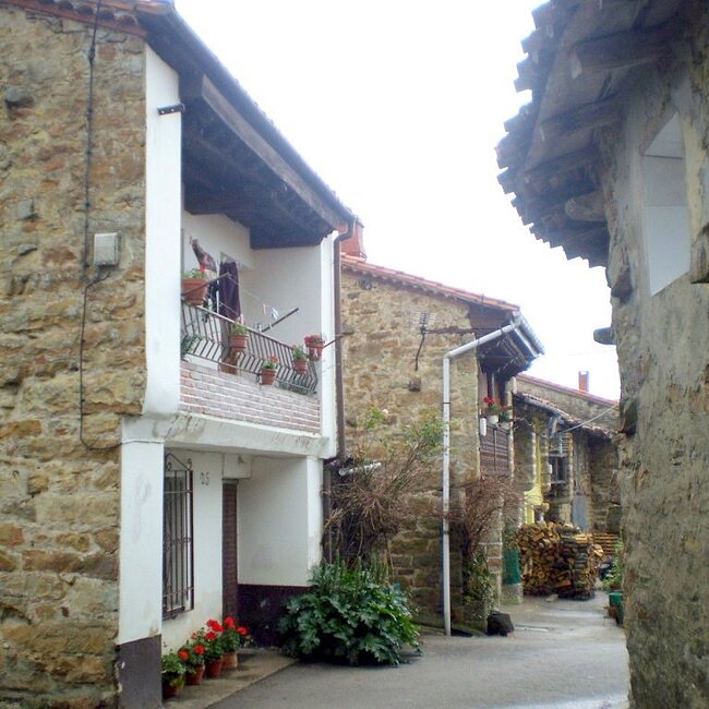 Casas traseras de la Plazuela en Los Tojos