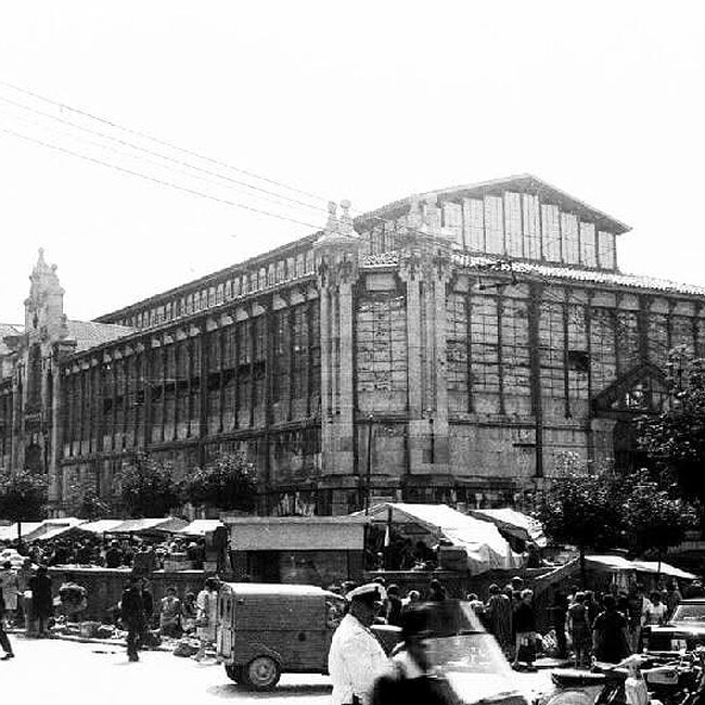 [1965] - Edificio del Mercado de la Esperanza visto desde la parte sur
