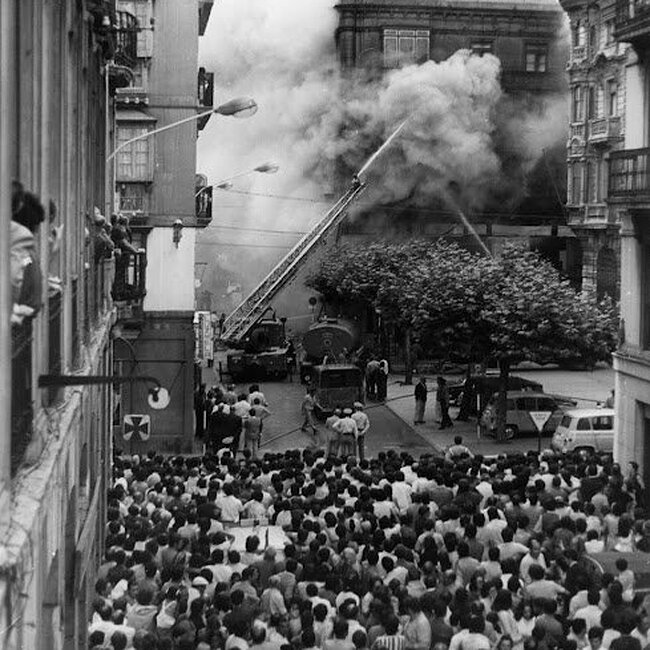 [1971] - Incendió del edificio Palacio de Macho el 16 de agosto de 1971